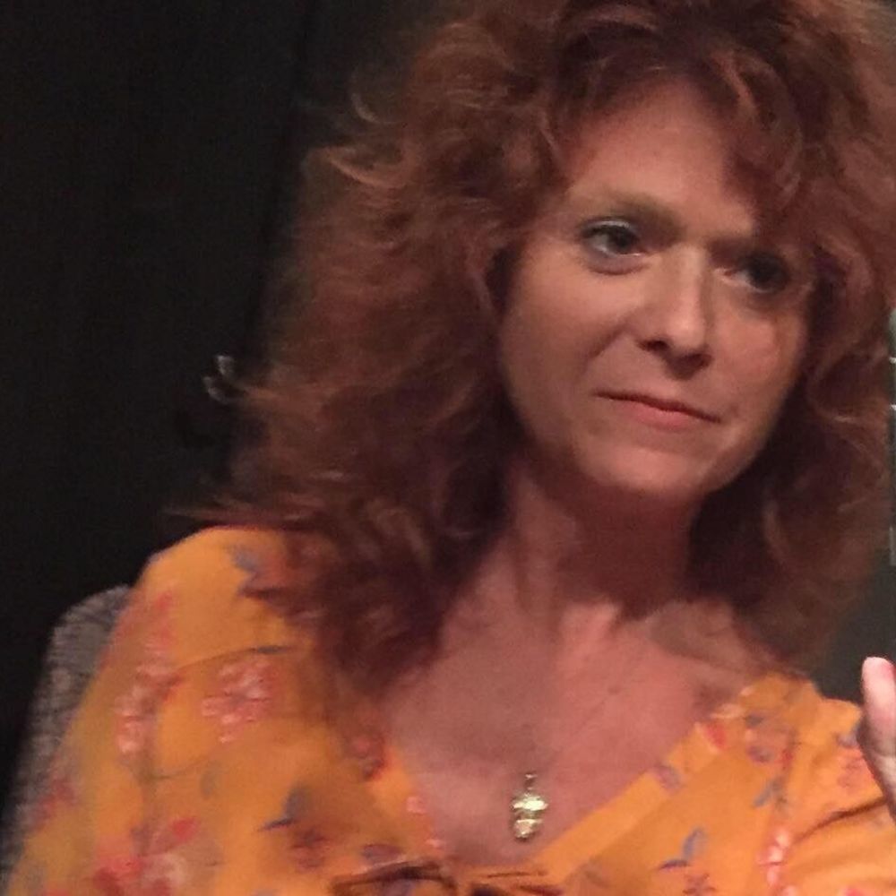 Meet your Posher, Laurie